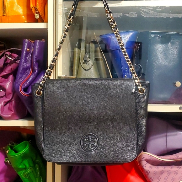 Tory Burch Handbags - Tory Burch Black Bag🖤🖤🖤